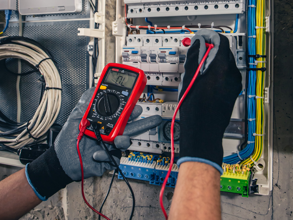 Mersin Elektrik Arıza Bakım Montaj İşlemleri